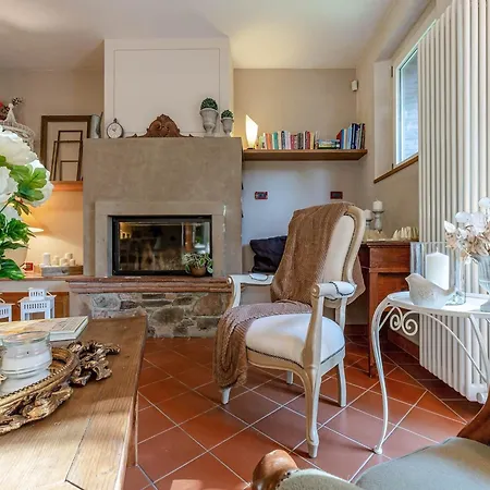 Villa In Lucca With Private Pool Capannori