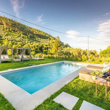 Villa In Lucca With Private Pool