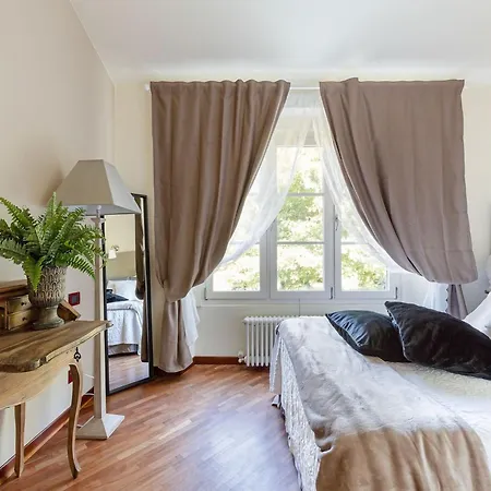 Villa In Lucca With Private Pool *