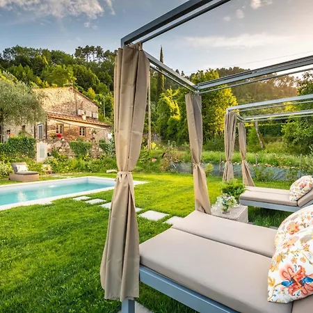 Stylish With Private Pool * קאפאנורי
