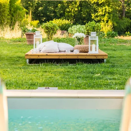 In Lucca With Private Pool Villa